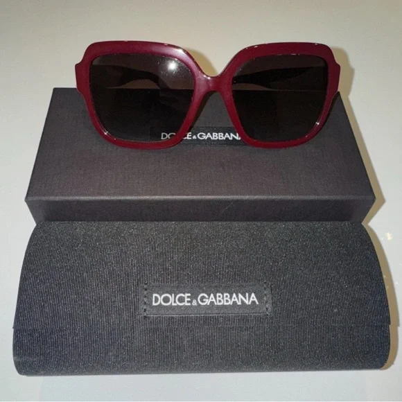 Dolce & Gabbana | Accessories | Dolce Gabbana Womens Red  display picture 3